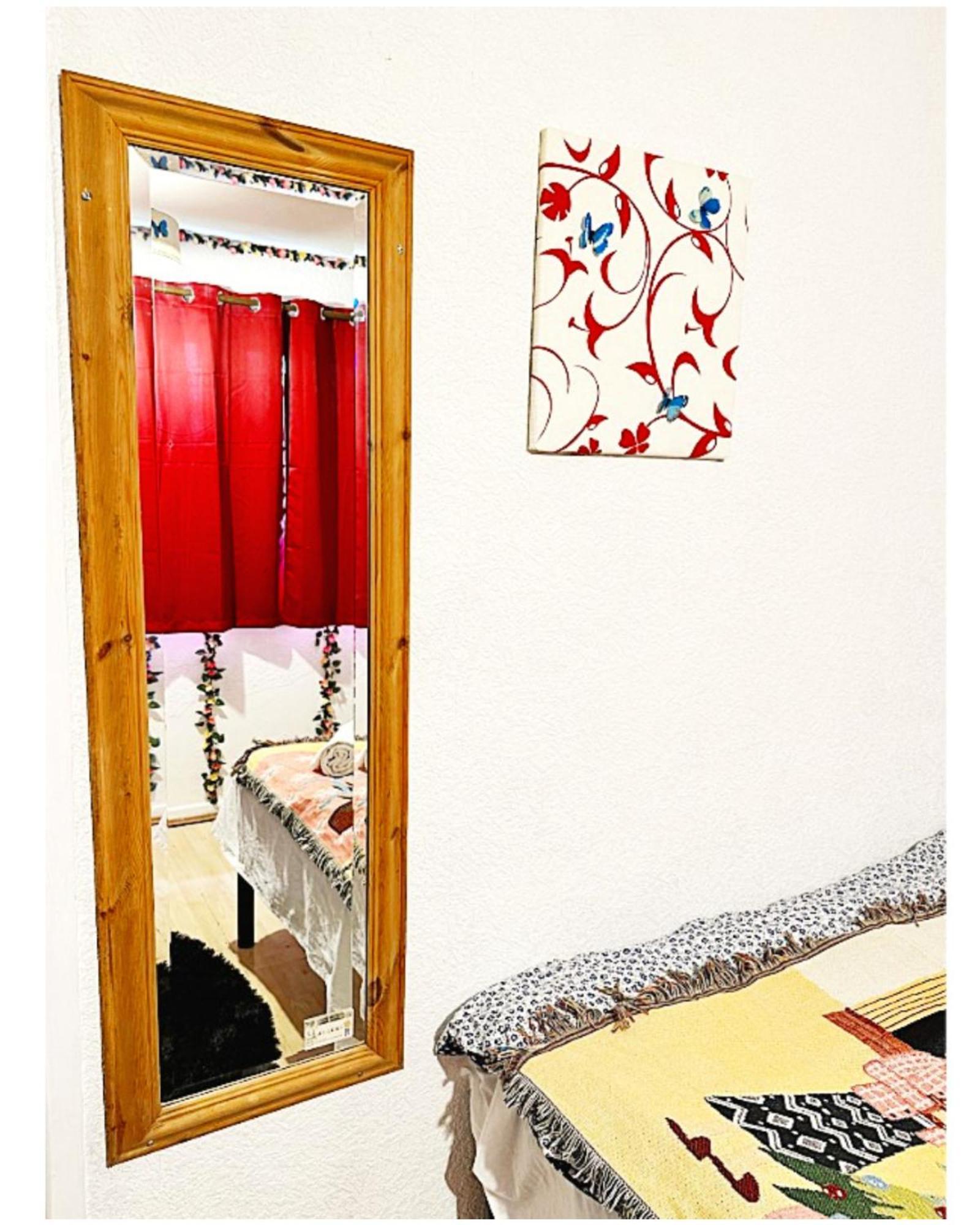 Excellent Double Rooms In Cheap Rate Around Central 伦敦 外观 照片