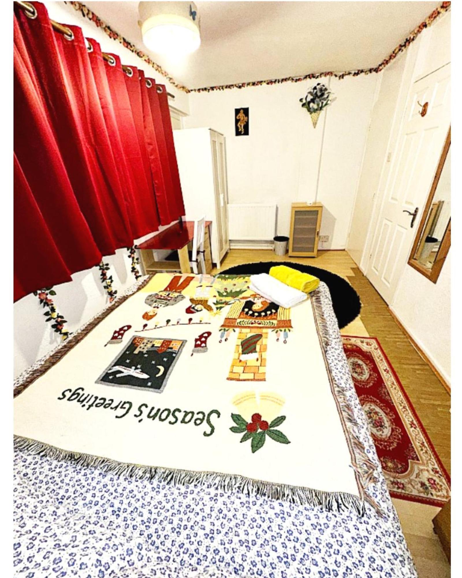 Excellent Double Rooms In Cheap Rate Around Central 伦敦 外观 照片