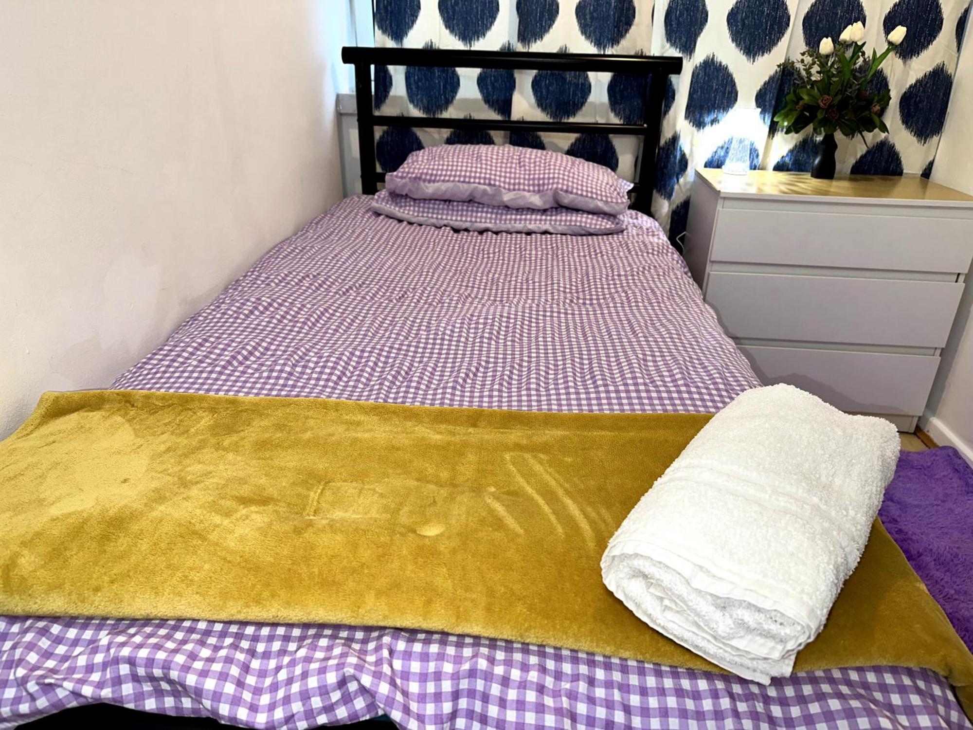 Excellent Double Rooms In Cheap Rate Around Central 伦敦 外观 照片