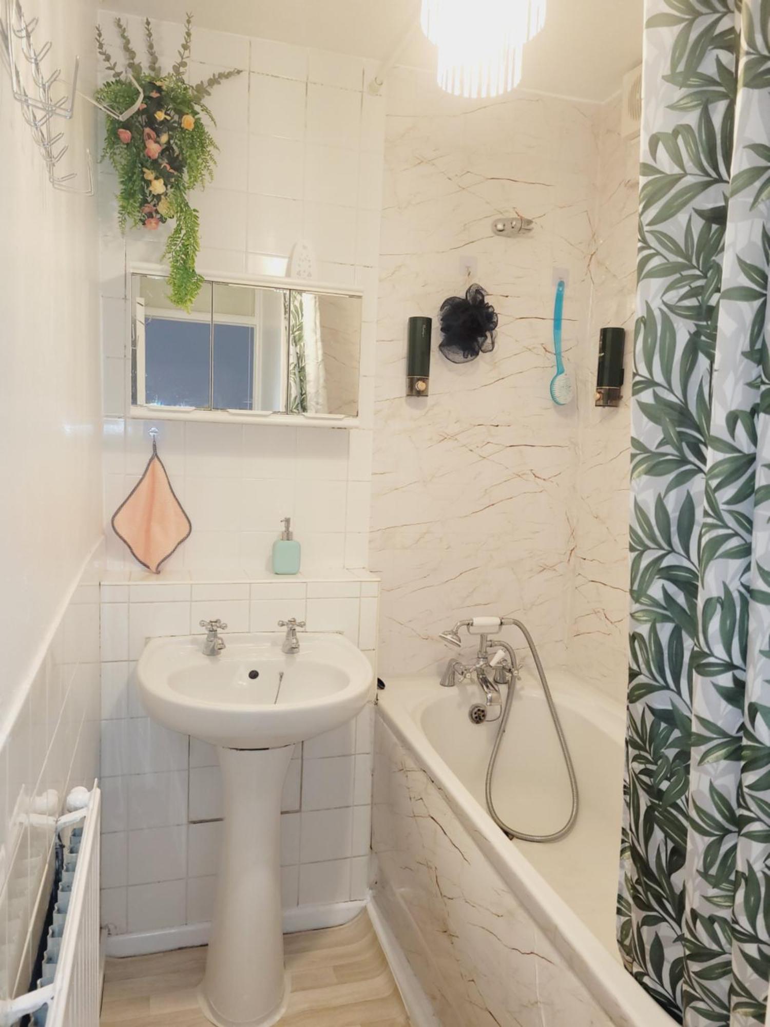 Excellent Double Rooms In Cheap Rate Around Central 伦敦 外观 照片